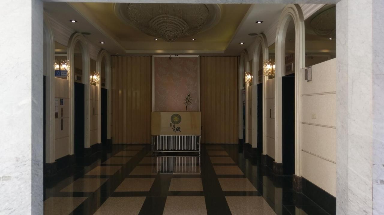 Walker-Taoyuan Hotel Buitenkant foto